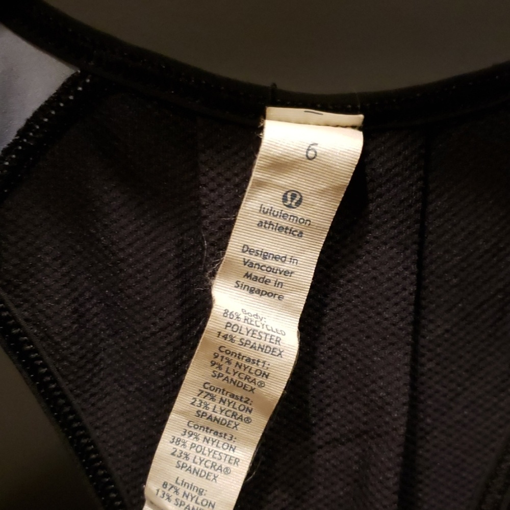 LULULEMON TOP SIZE 6 - Picture 4 of 4